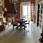Casa Mavi Apartment *
